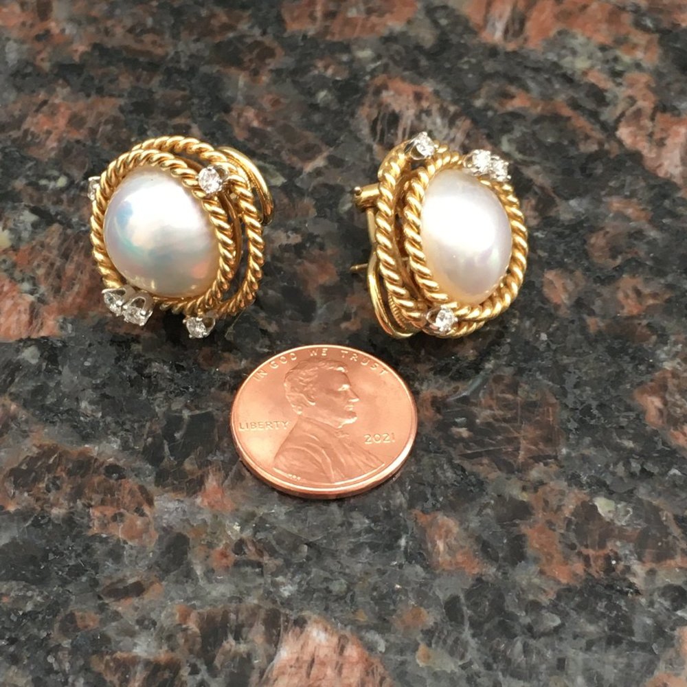 Tiffany & Co. 18K Yellow Gold Platinum Schlumberger Mabe Pearl Diamond Earrings - Picture 5 of 6